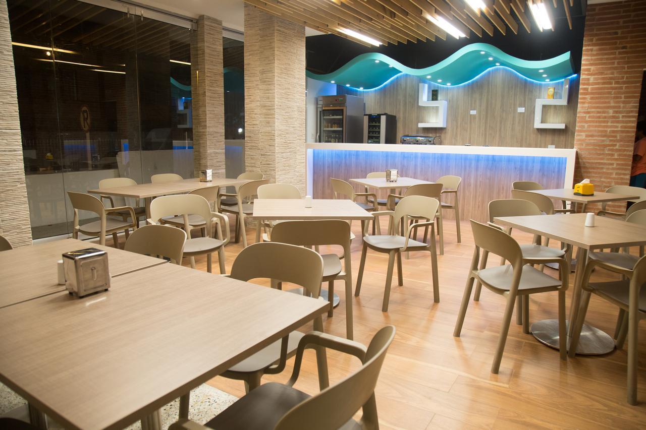 Hotel Portobahia Santa Marta Rodadero エクステリア 写真